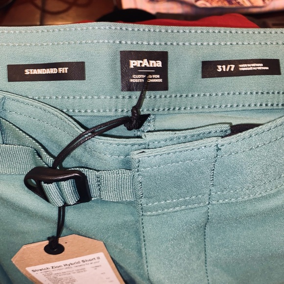 NWT Men’s PrAna Teal Stretch Zion Hybrid Shorts with Belt sz 31 - Picture 9 of 11